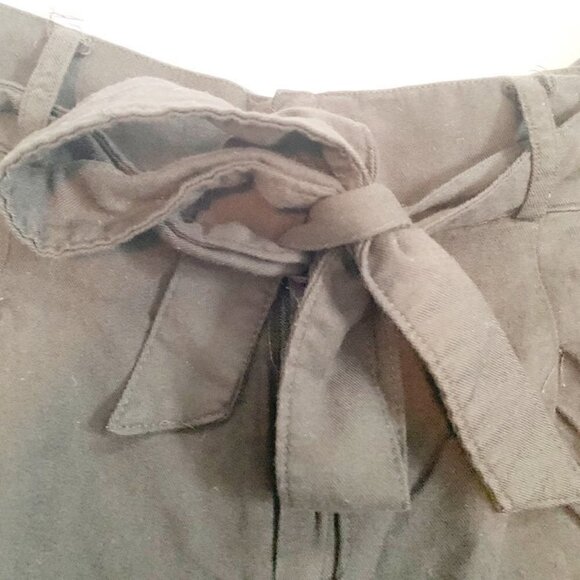 5/$25 BB Dakota by Steve Madden black high waist drawstring tie flowy shorts - 4 - Picture 3 of 9